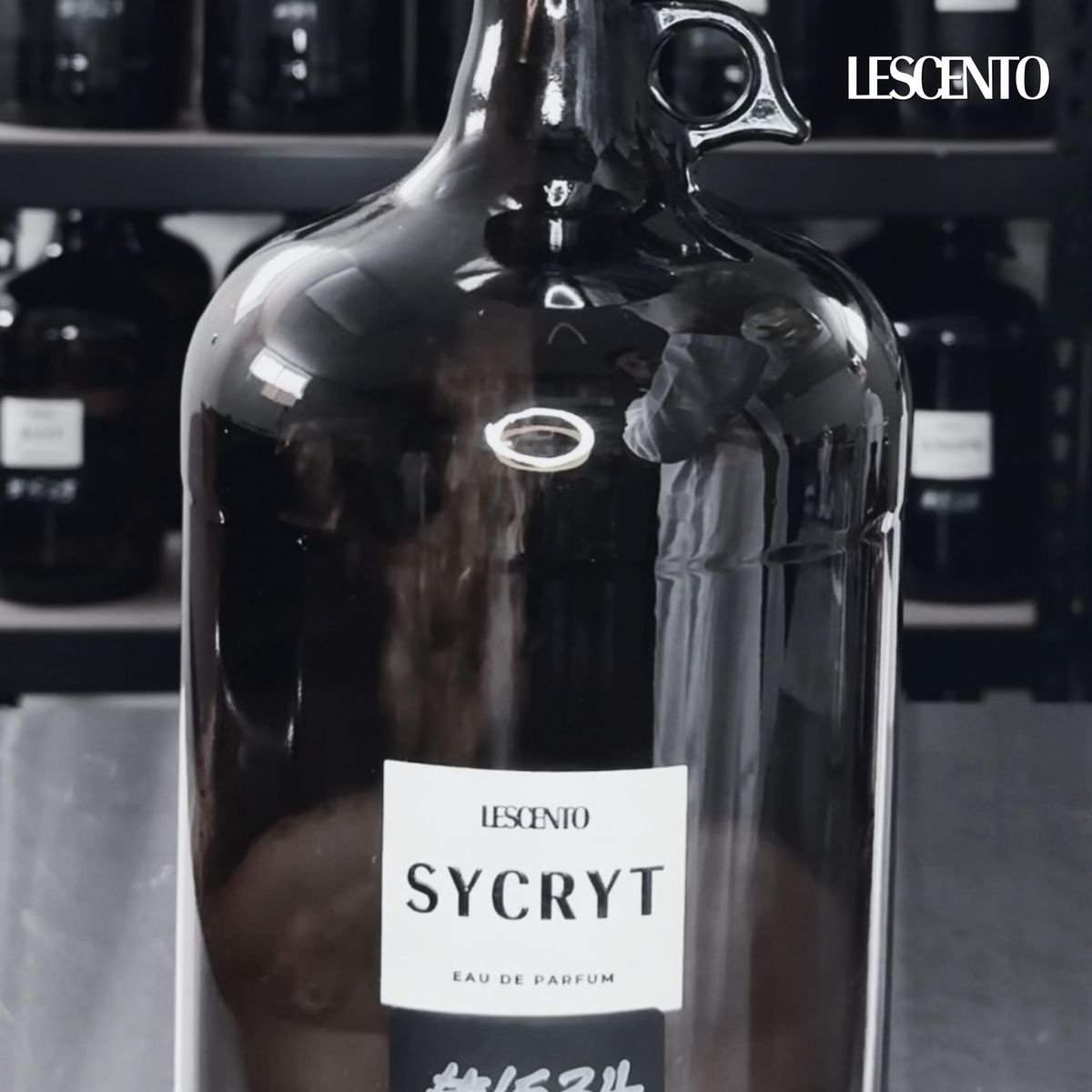 Inside LESCENTO: Why We Produce Fragrance in Small Batches
